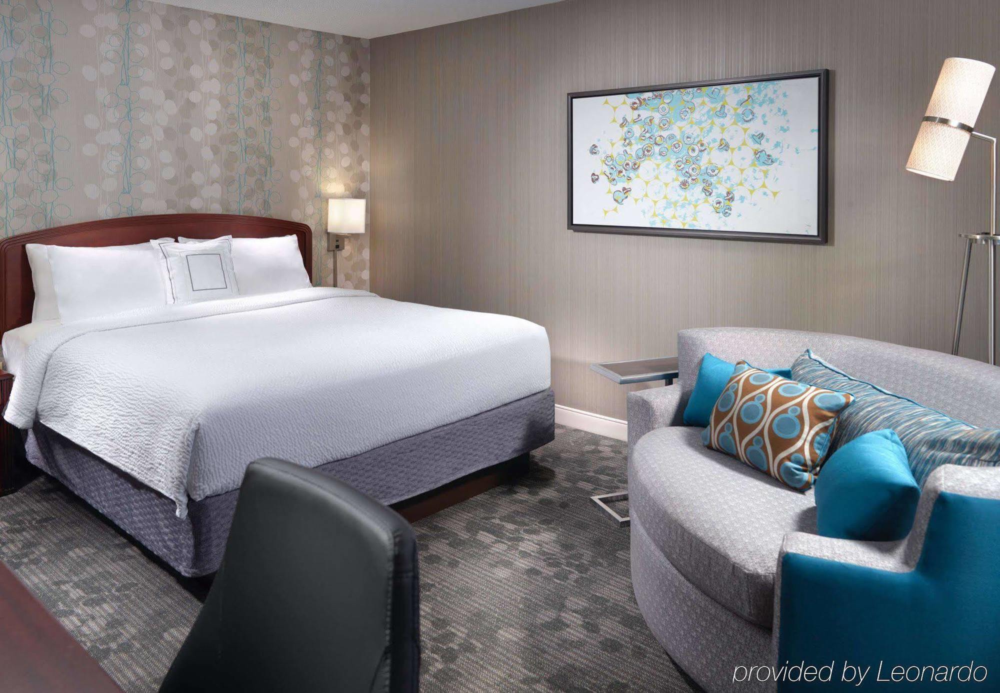 Courtyard By Marriott Atlanta Alpharetta Hotel Exterior photo